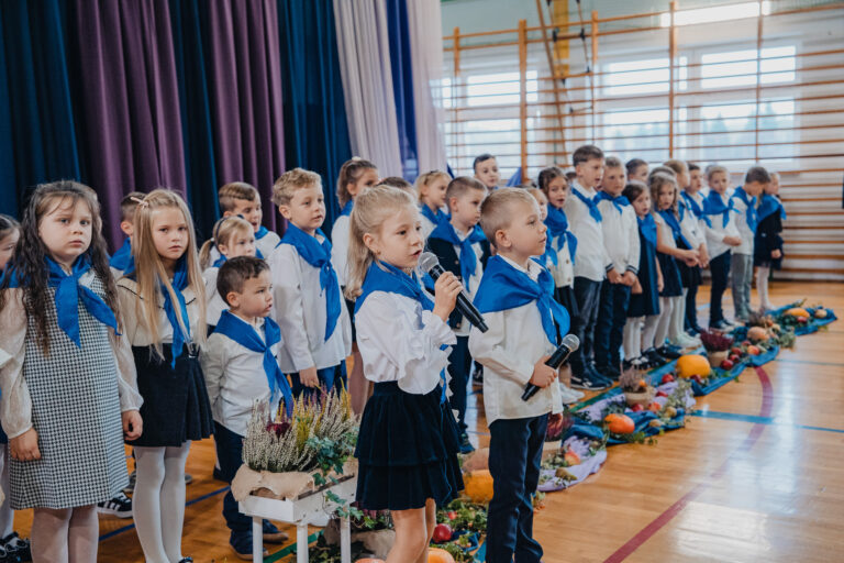 2025-10-17 pasowanie pierwszakow (245)