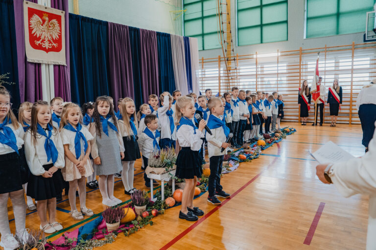 2025-10-17 pasowanie pierwszakow (246)