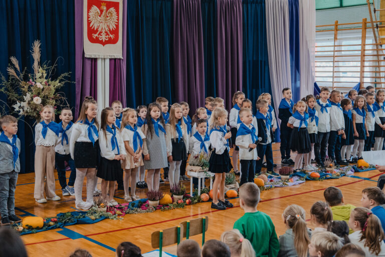 2025-10-17 pasowanie pierwszakow (249)