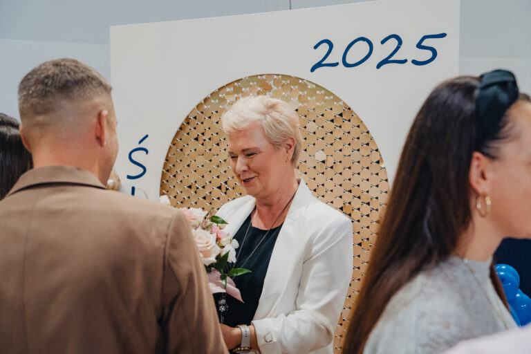 2025-10-17 pasowanie pierwszakow (271)