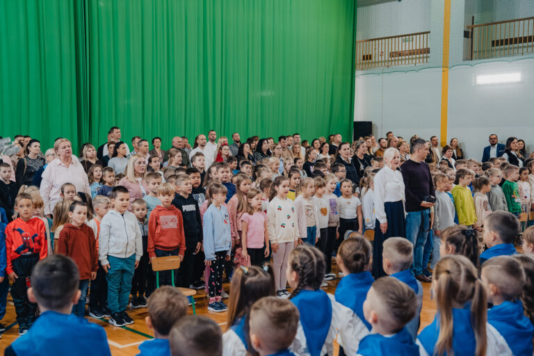 2025-10-17 pasowanie pierwszakow (29)
