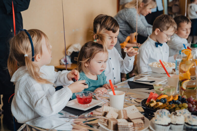 2025-10-17 pasowanie pierwszakow (327)