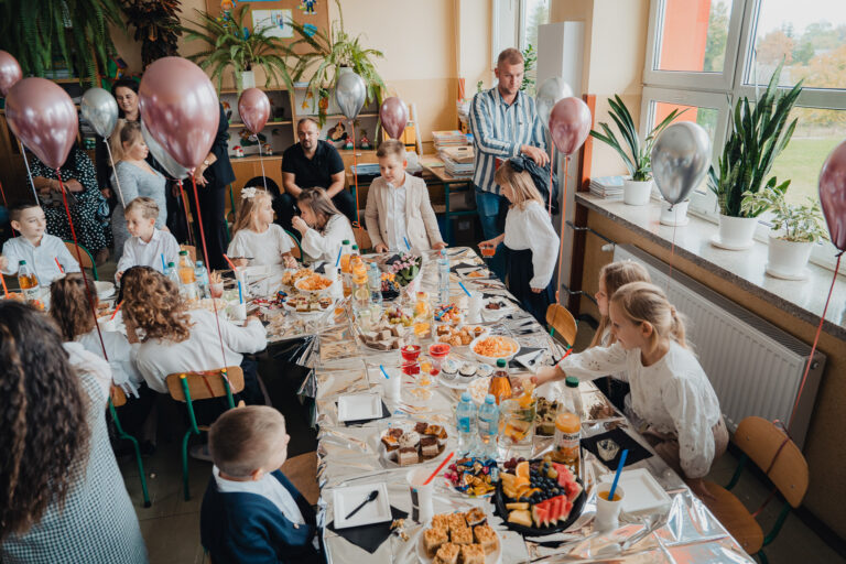 2025-10-17 pasowanie pierwszakow (329)