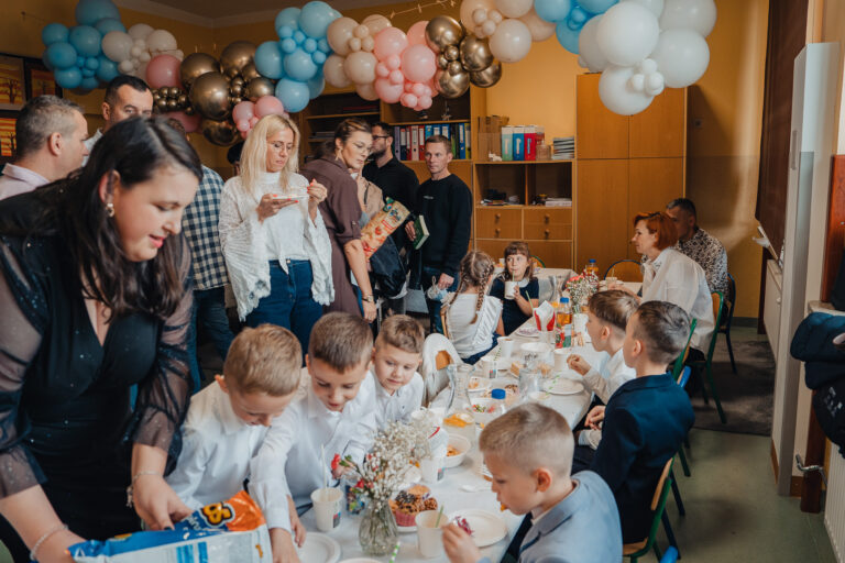 2025-10-17 pasowanie pierwszakow (331)