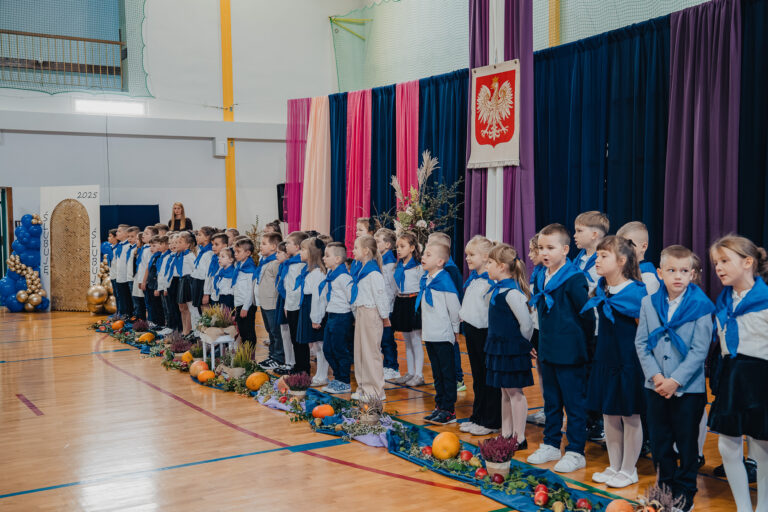 2025-10-17 pasowanie pierwszakow (48)