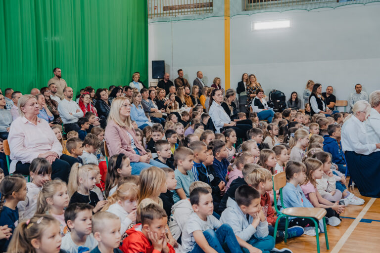 2025-10-17 pasowanie pierwszakow (57)