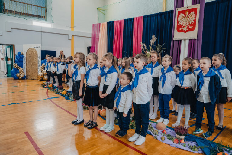 2025-10-17 pasowanie pierwszakow (99)