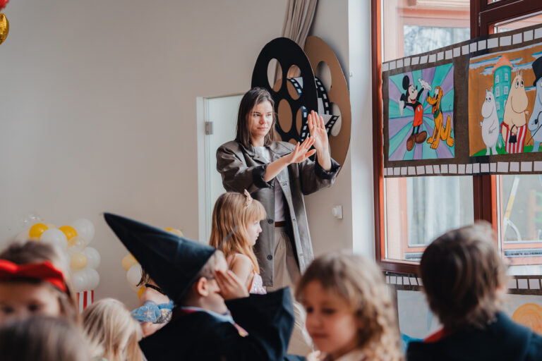 2026-02-12 Montessori – socialmedia-408